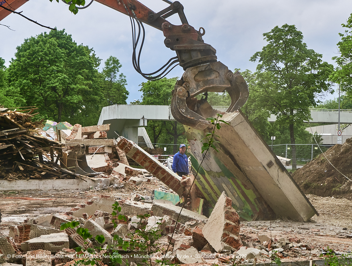 13.05.2022 - Baustelle am Haus für Kinder in Neuperlach